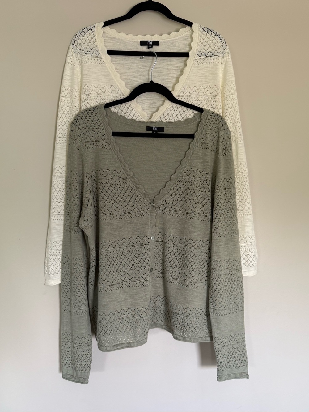 Bundle Of 2 Frye Cardigan Pointelle
Scalloped V-Neck 100% Cotton Sweaters
Sz XL